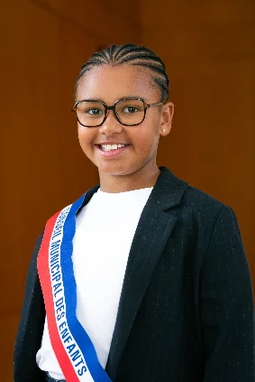 5 - Clara