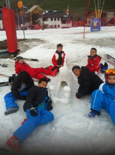 L'igloo en cours de construction…