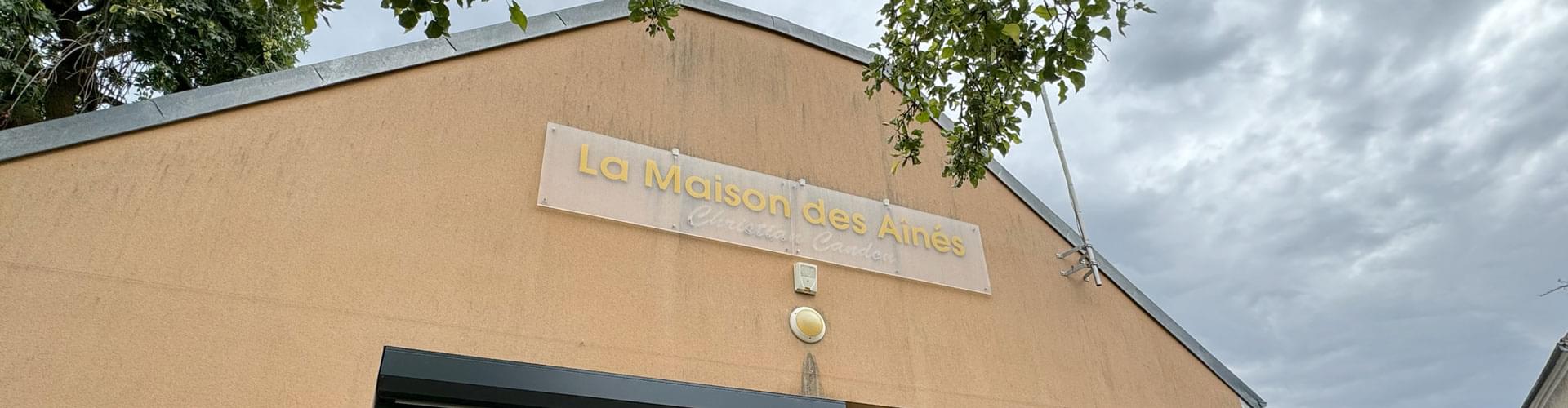 Façade de la Maison des Aînés Christian Candon
